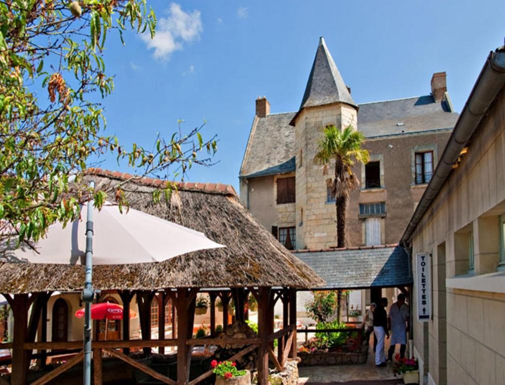 Splendid Hôtel Montreuil-Bellay Exterior foto